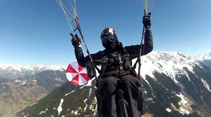 Антиперегрузочный парашют G-Force